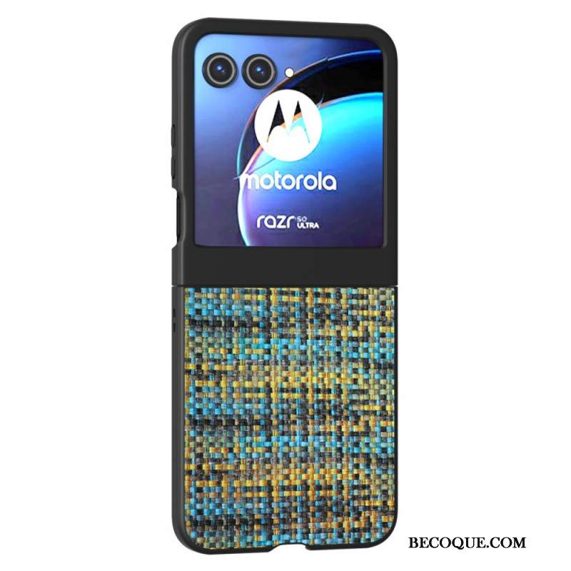 Etui Motorola Razr 50 Tekstura W Kratkę